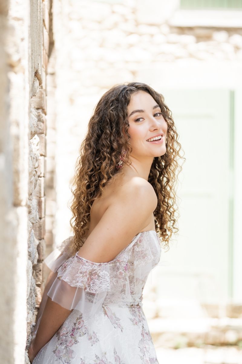 Robe de mariée originale de couleur rose pastel